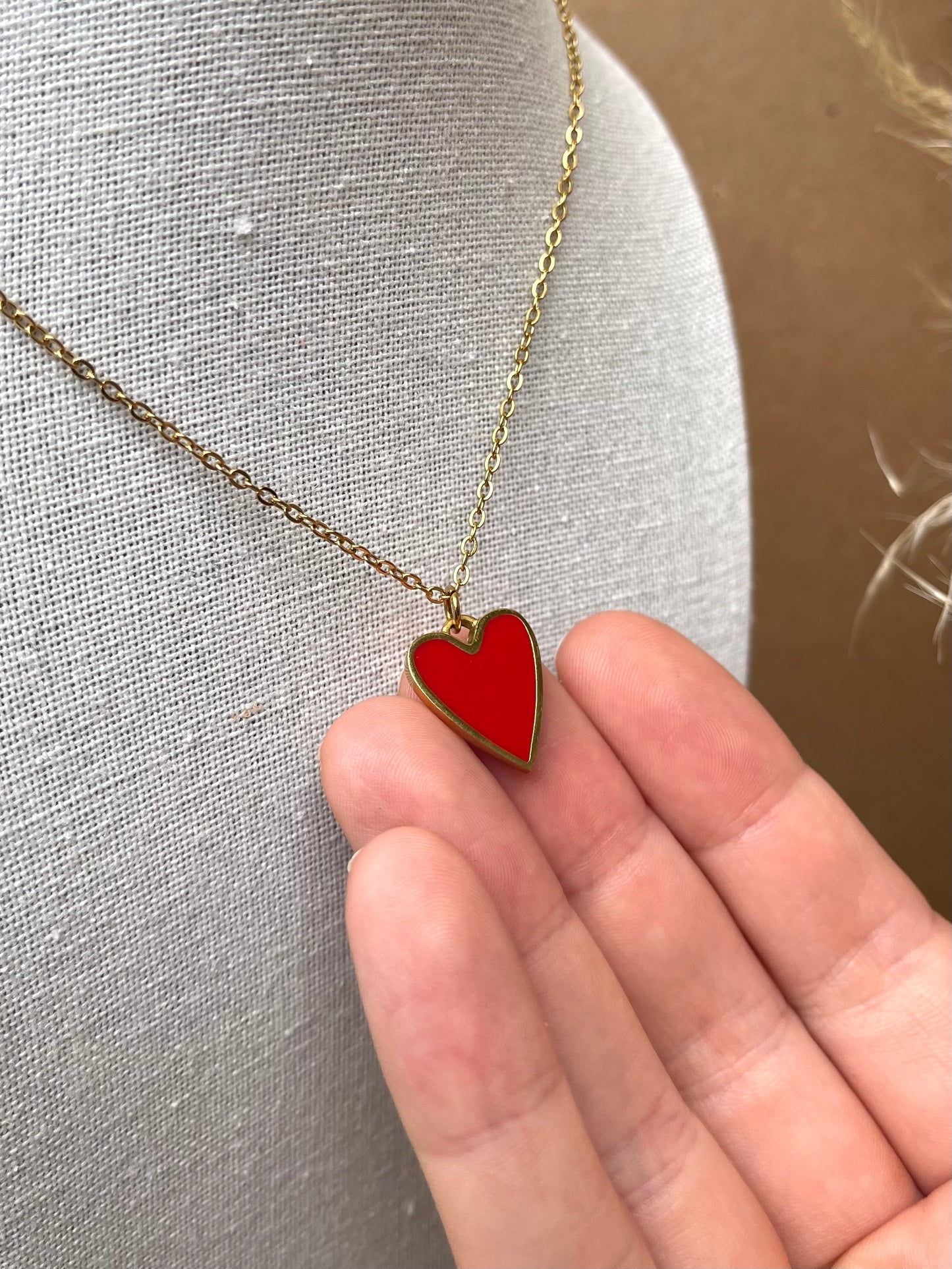 Glazed heart necklace