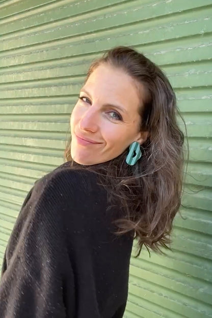 Madeleine (blue/green)