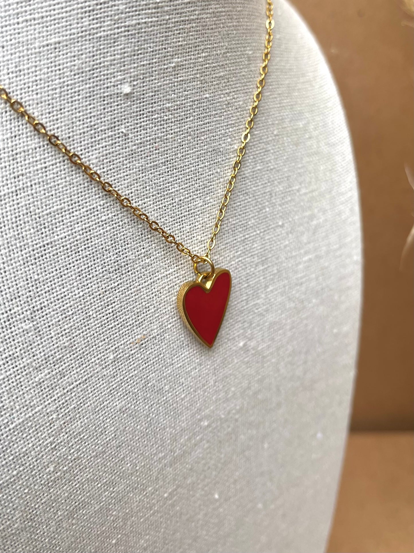 Glazed heart necklace